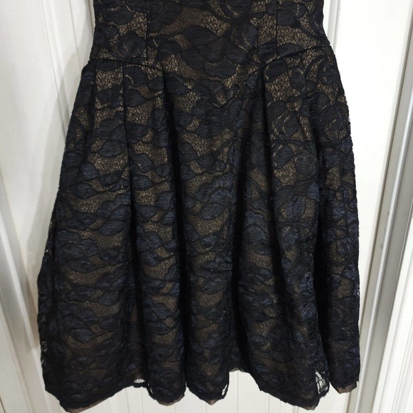 Victor Costa Womens Dress Vtg Black Lace Corset 80s Gothic Prom Puff Gown Size 4 - Picture 4 of 13